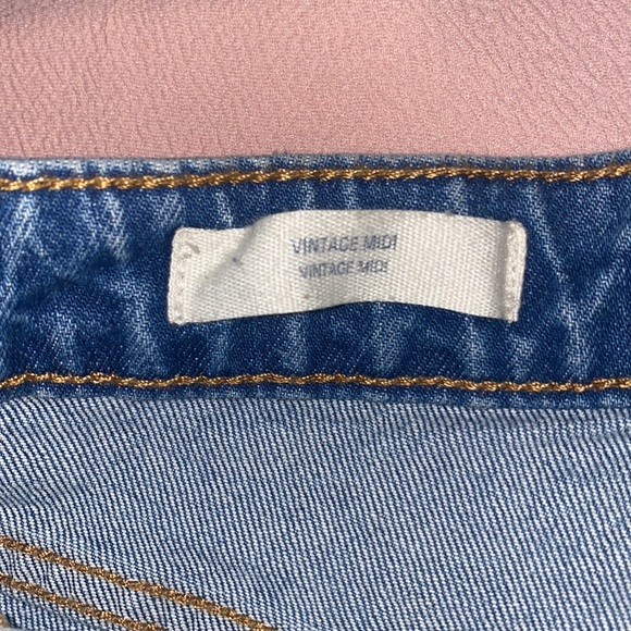 Universal Thread NWT Vintage Midi shorts size 10 - Picture 3 of 7